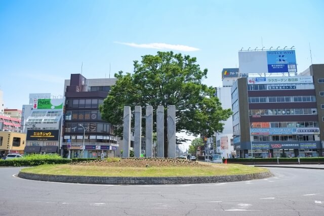 春日部駅 最大料金の安い駐車場を東 西口別に解説 1時間100円も