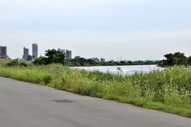 鳩ヶ谷駅 最大料金の安い駐車場を東口西口別に解説 24時間上限ありも
