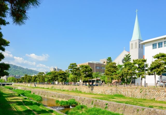 阪急芦屋駅 料金の安い駐車場を東口 西口別に解説 24時間上限ありも