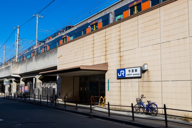 【JR今宮駅】最大料金の安い駐車場を東口・西口別に解説。24時間上限ありも！